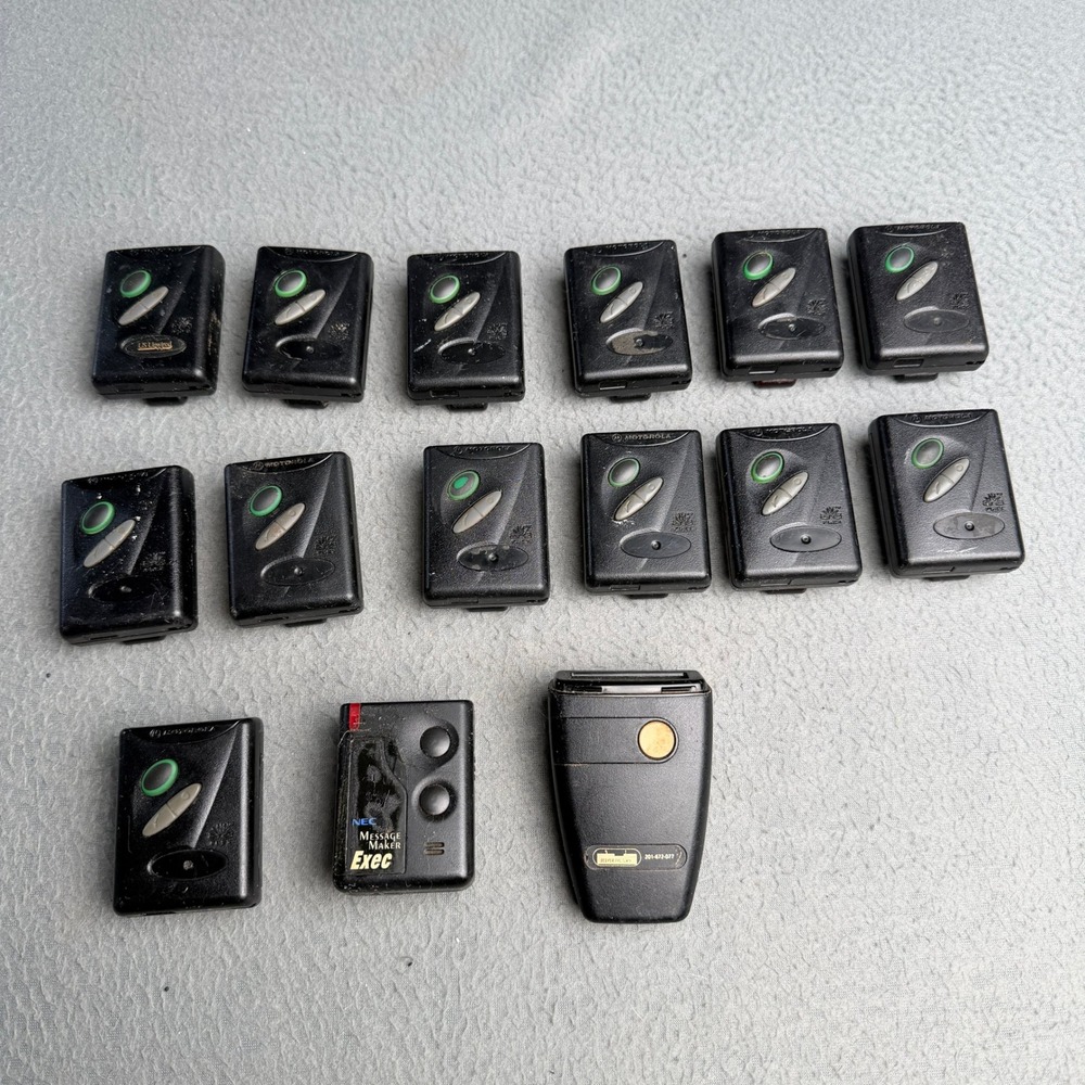 Lot of 15 Vintage Pagers Motorola Bravo Flex NEC Message Maker Exec Untested